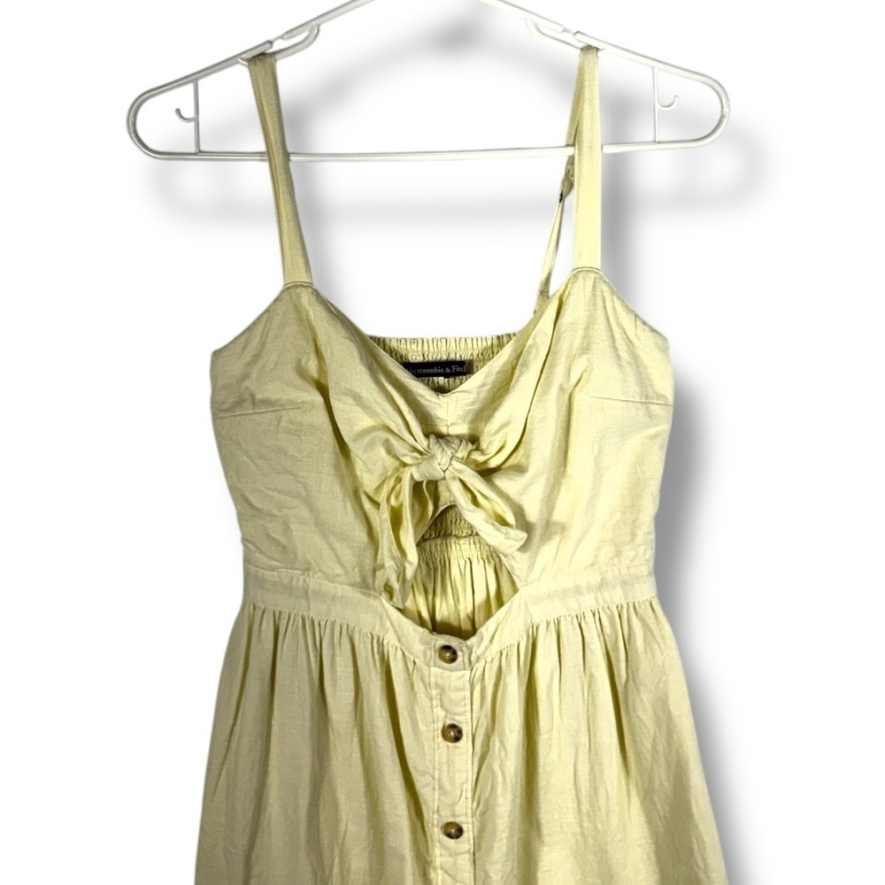 4 for $40 SALE! Abercrombie & Fitch Knot-Front Dress, Pale Yellow, Size Small - Picture 5 of 14